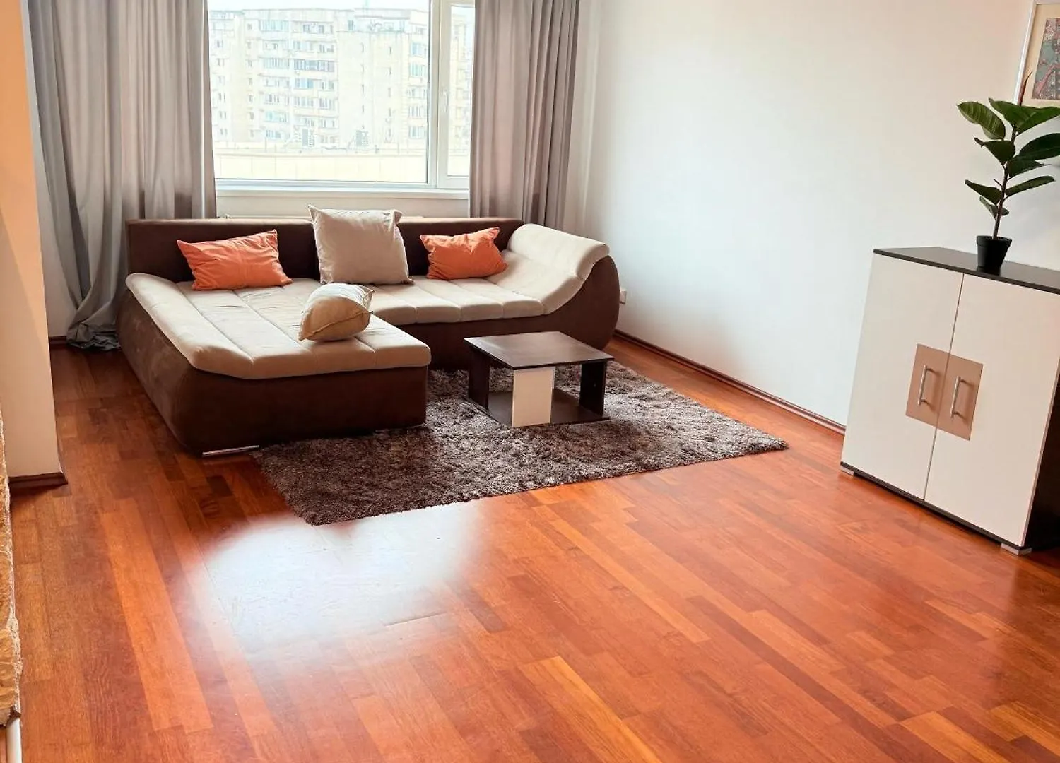 Apartment Mona'S Studio 6 Bucharest